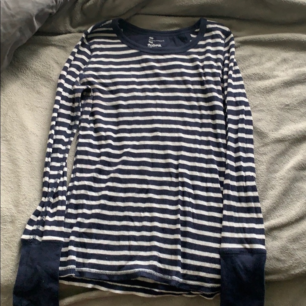 Gap long sleeve shirt